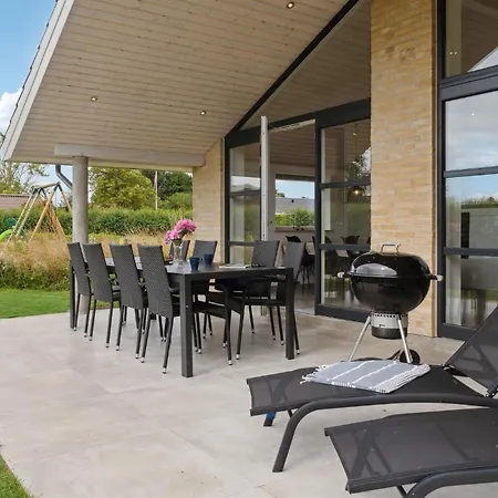Holiday home 4 Bedroom Gorgeous In *